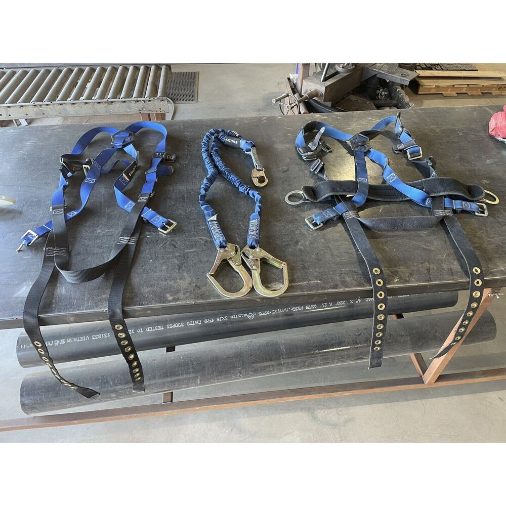 Fall tech Harness X2 With Safty Anchor Hooks Roofing Framing Construction